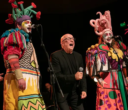Argentina y Uruguay se fusionan en una colaboracin musical sin precedentes con el lanzamiento de "Hasta El Otro Carnaval", la nueva cancin de Juan Carlos Baglietto en colaboracin con la renombrada murga Agarrate Catalina
